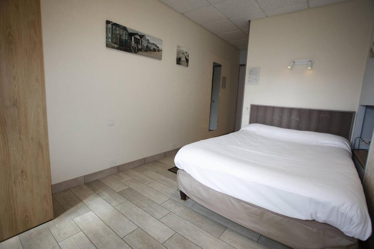 Contact Hotel - Hotel Le Lion D'Or Lamballe Esterno foto