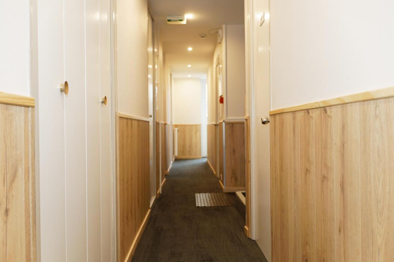 Contact Hotel - Hotel Le Lion D'Or Lamballe Esterno foto