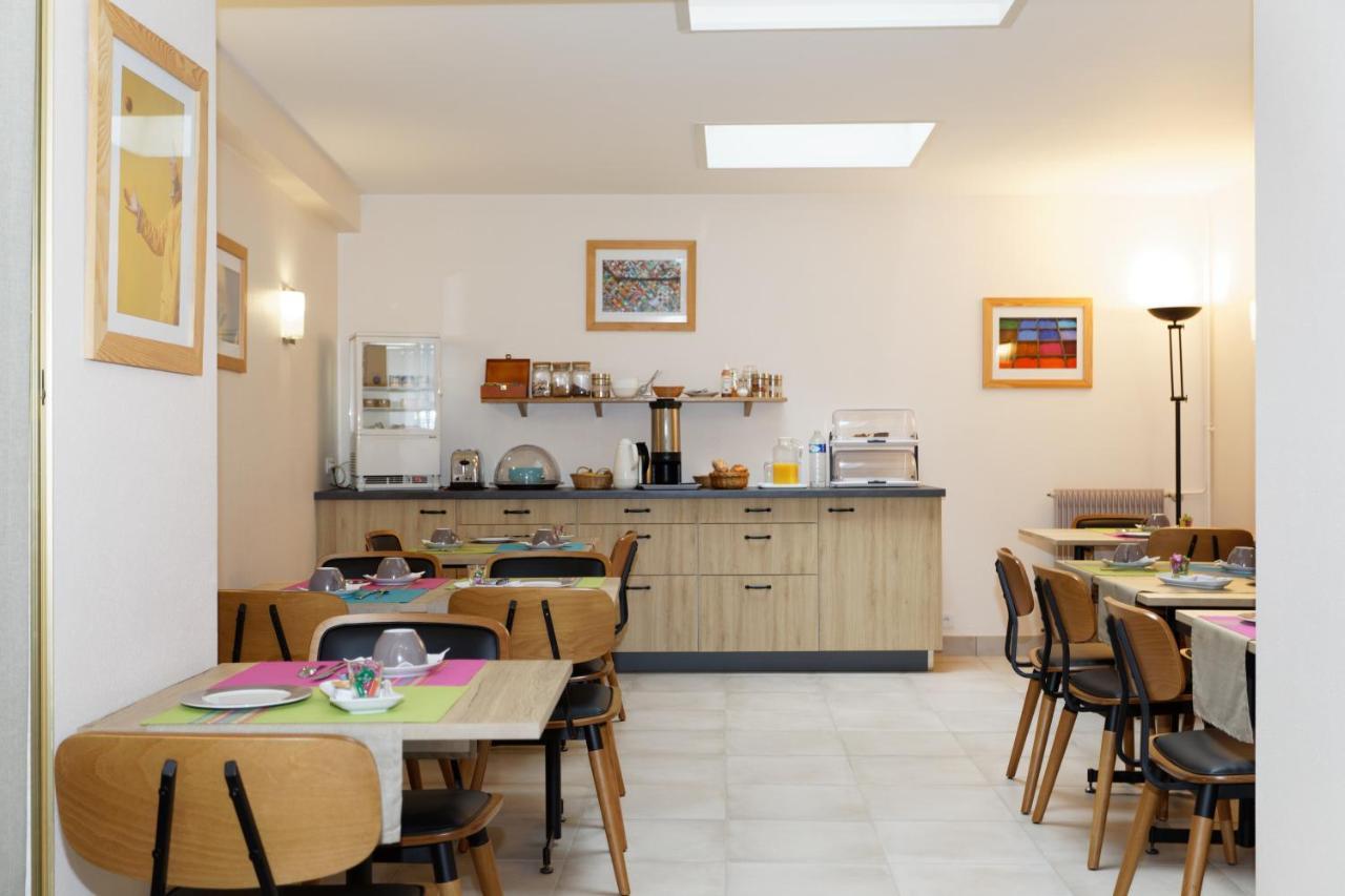 Contact Hotel - Hotel Le Lion D'Or Lamballe Esterno foto